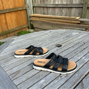 Born Daisy Puffy Leather Strap Black Slip On Sandals Shoes Women’s Size‎ 9